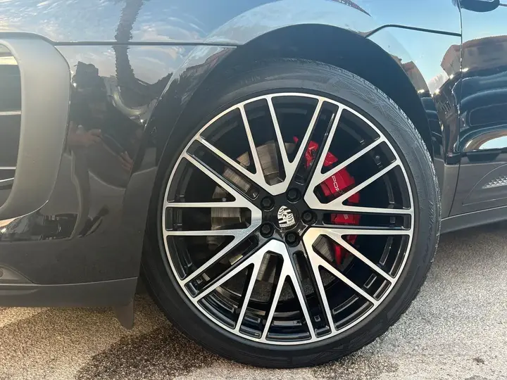 Porsche Macan 2023 photo 3