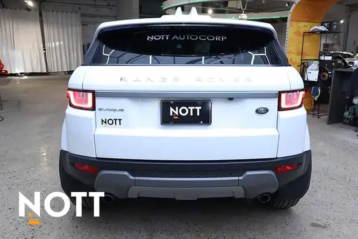 Land Rover Range Rover Evoque 2019 photo 3