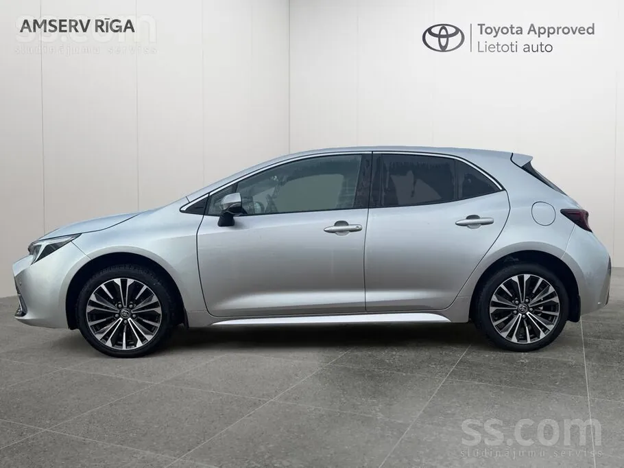 Toyota Corolla 2023 photo 3