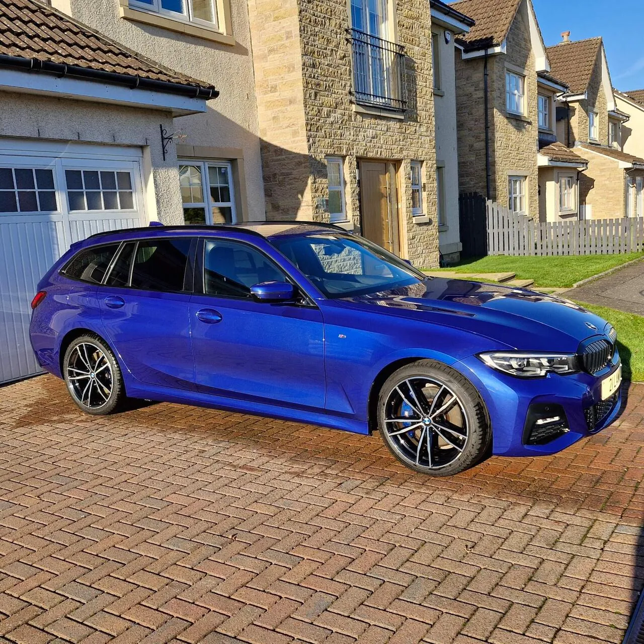 BMW 3 Series 2020 photo 3