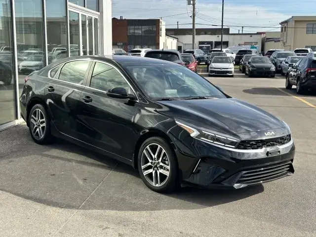 Kia Forte 2023 photo 3