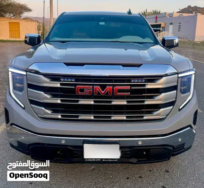 GMC Sierra 2025 photo 2