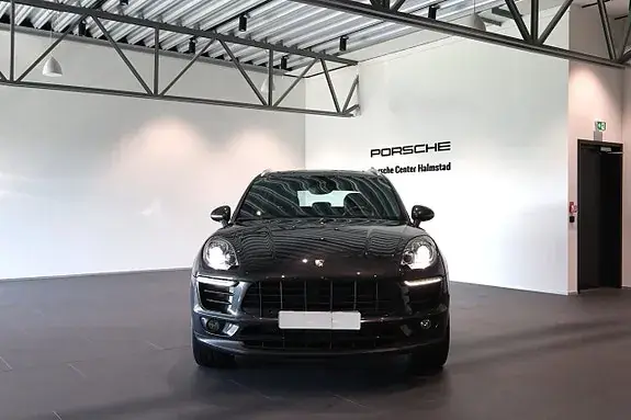 Porsche Macan S 2018 photo 2