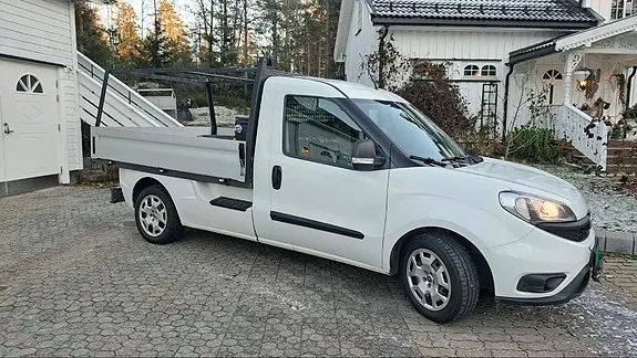 Fiat Doblo 2016 photo 2