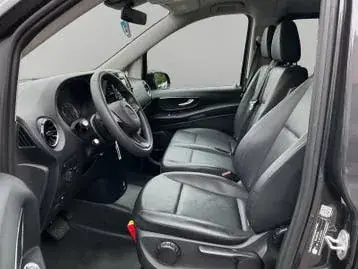 Mercedes-Benz Vito Tourer 2023 photo 3