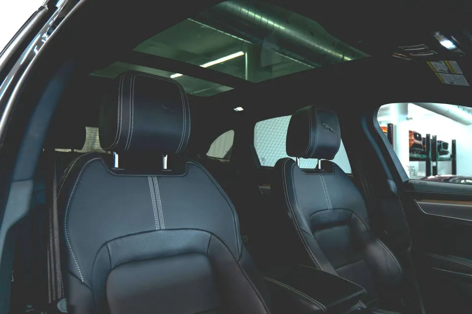 Jaguar F-Pace 2024 photo 3