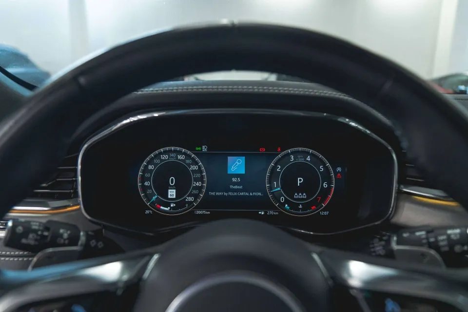 Jaguar F-Pace 2024 photo 4