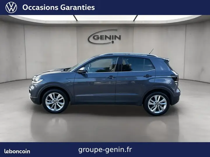 Volkswagen T-Cross 2023 photo 2