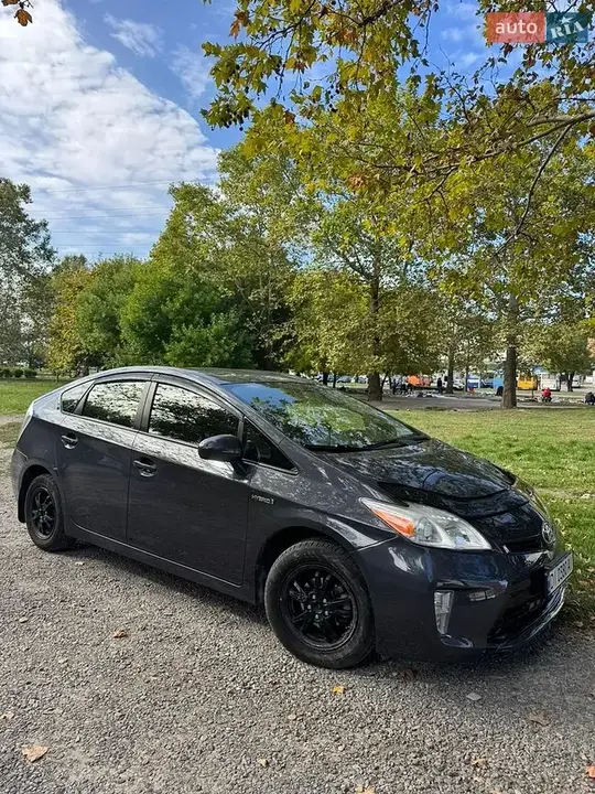 Toyota Prius 2013 photo 3