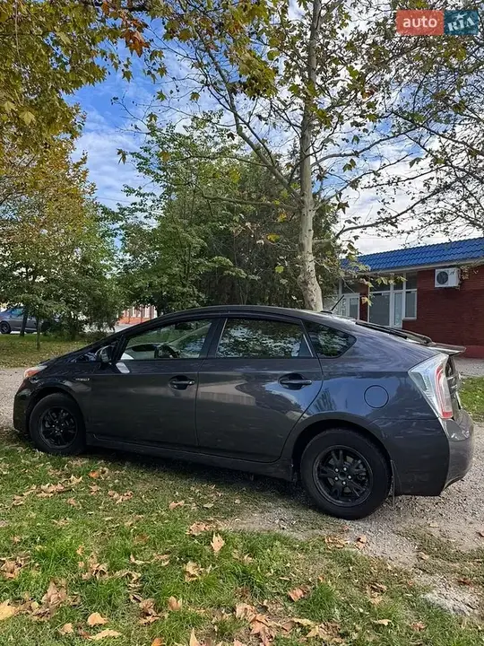 Toyota Prius 2013 photo 4