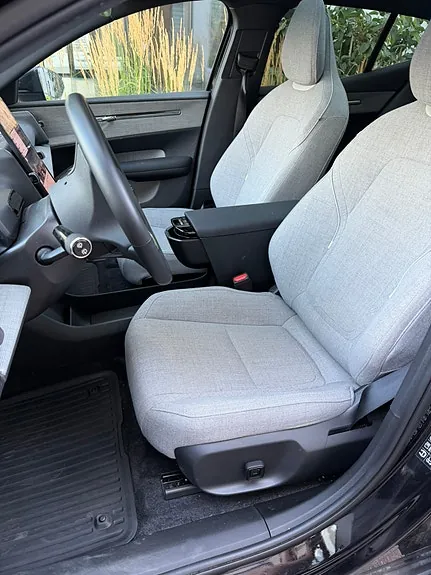 Volvo Ex30 2025 photo 5