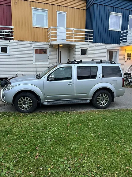 Nissan Pathfinder 2012 photo 4