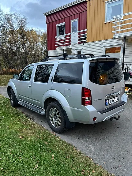 Nissan Pathfinder 2012 photo 5
