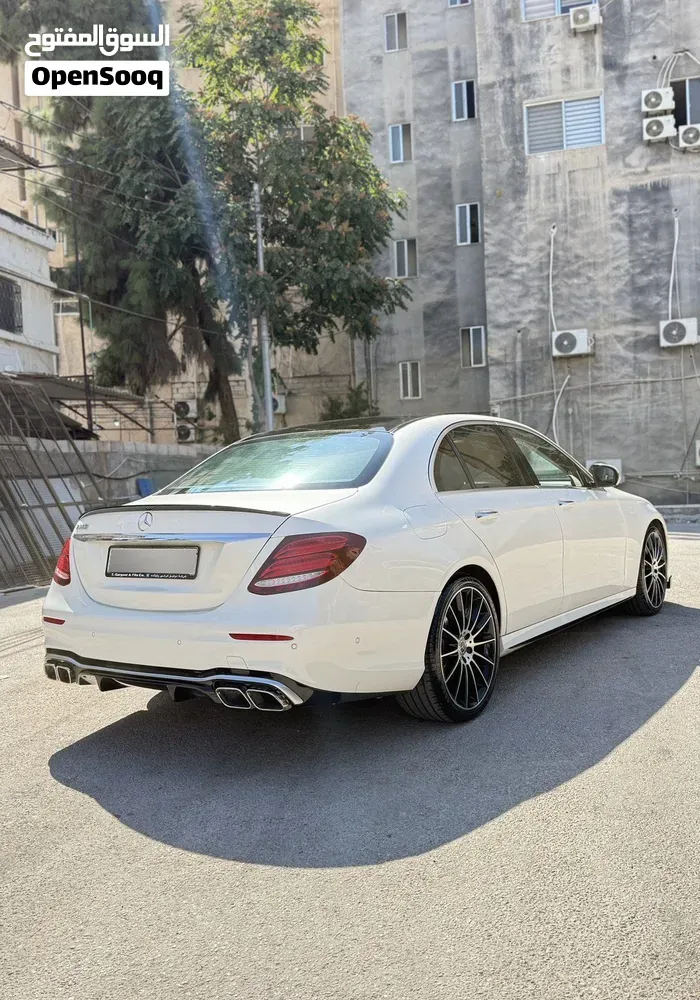 Mercedes-Benz E-Class 2019 photo 4