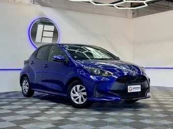 Toyota Yaris 2021 photo 2