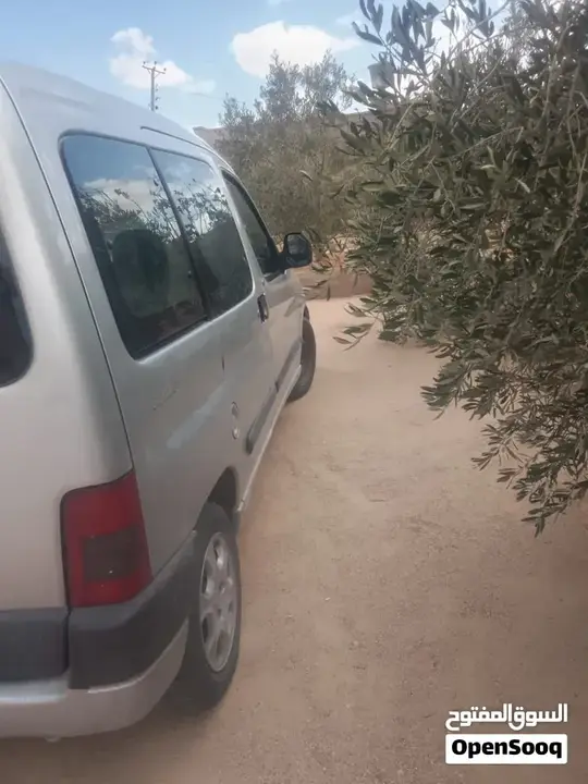 Citroen Berlingo 2002 photo 4