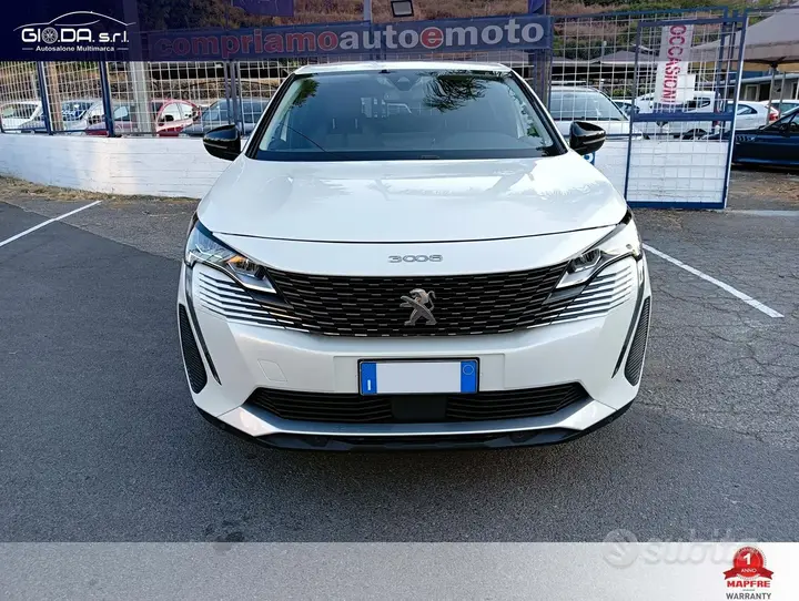 Peugeot 3008 2022 photo 2