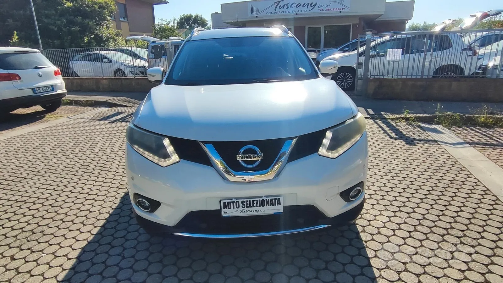 Nissan X-Trail 2015 photo 2