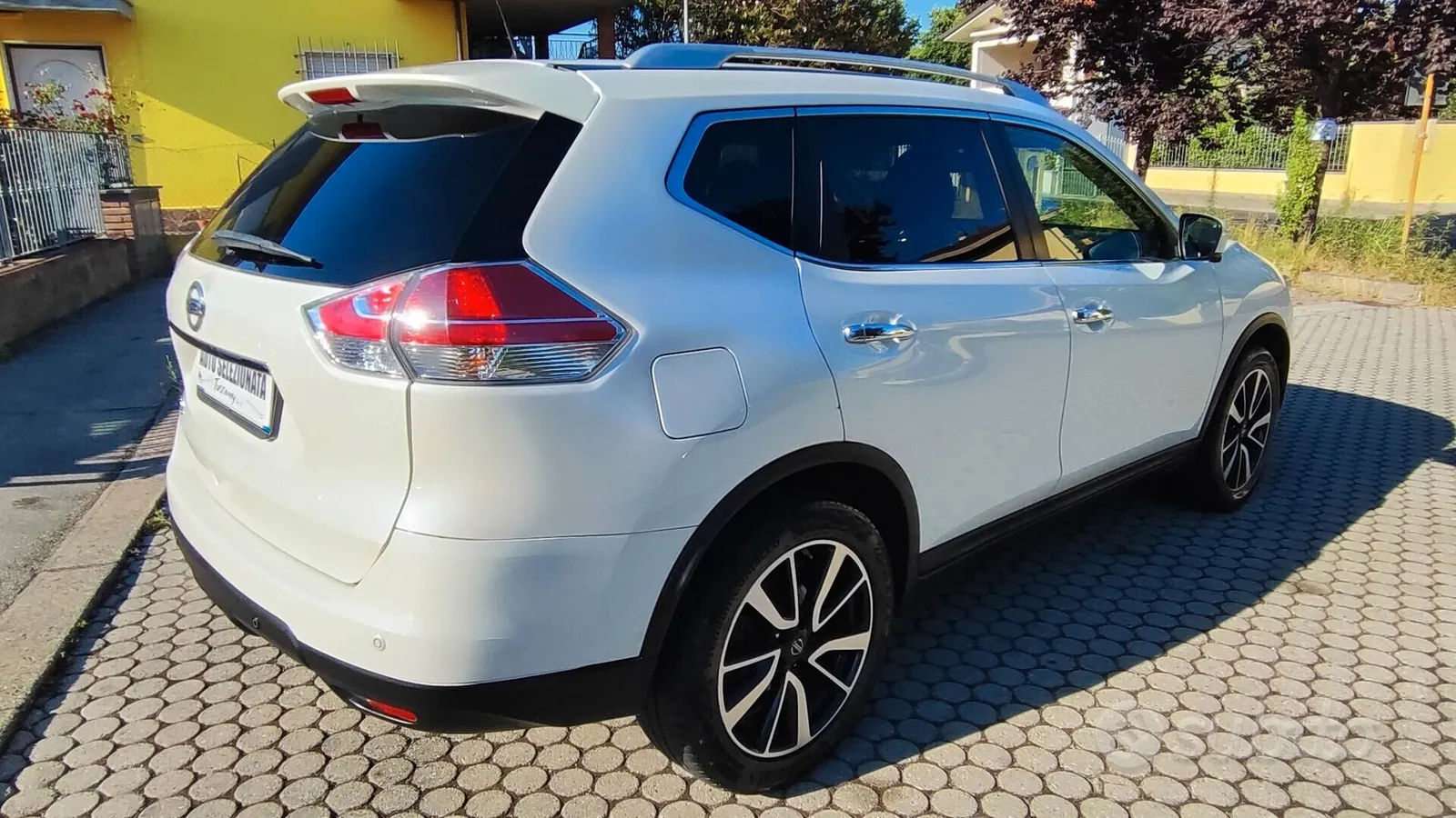 Nissan X-Trail 2015 photo 5