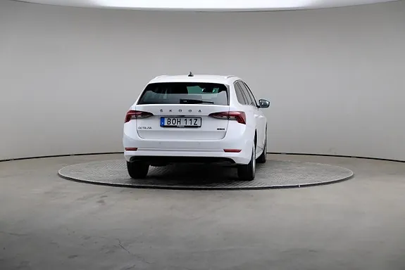 Skoda Octavia 2022 photo 5