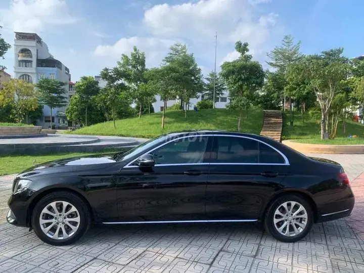 Mercedes-Benz E-Class 2016 photo 4