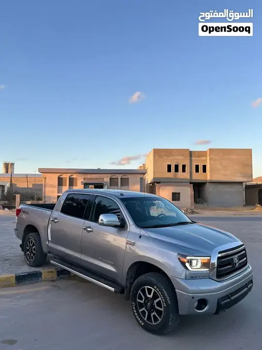 Toyota Tundra 2013 photo 2