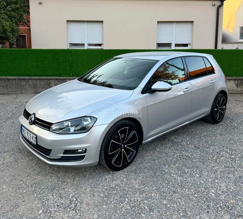 Volkswagen Golf 2014 photo 2