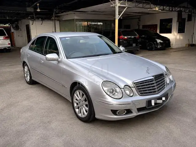 Mercedes-Benz E200K