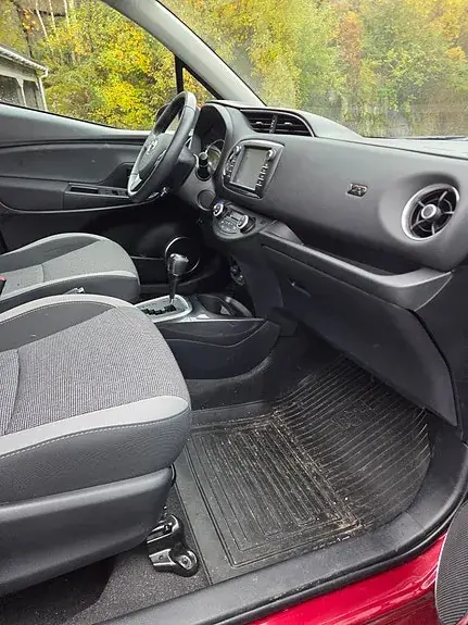 Toyota Yaris 2019 photo 4