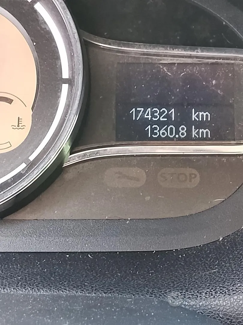 Renault Megane 2011 photo 5