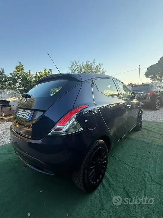 Lancia Ypsilon 2016 photo 4