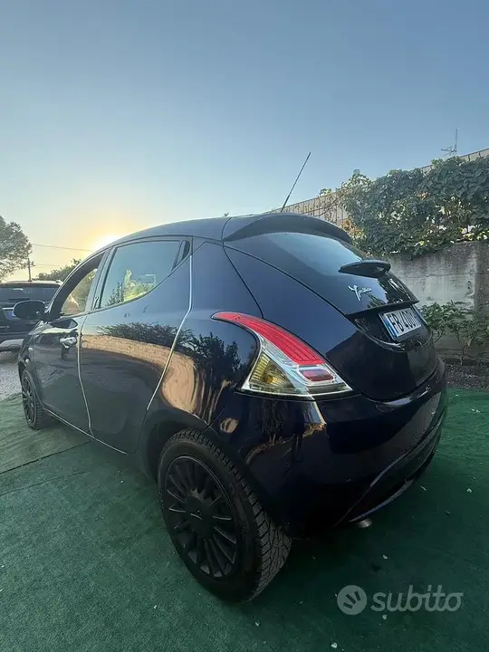 Lancia Ypsilon 2016 photo 3