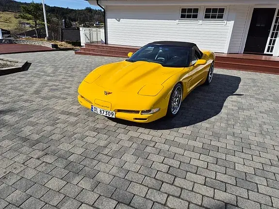 Chevrolet Corvette 2000 photo 5