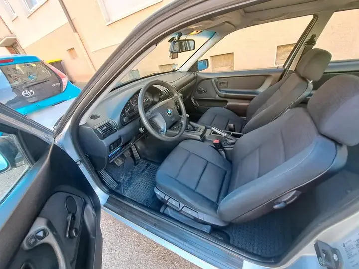BMW E36
