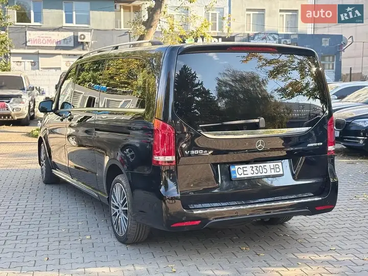 Mercedes-Benz V-Class 2017 photo 3