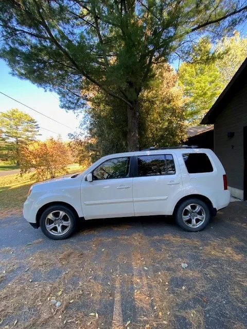 Honda Pilot 2013 photo 2