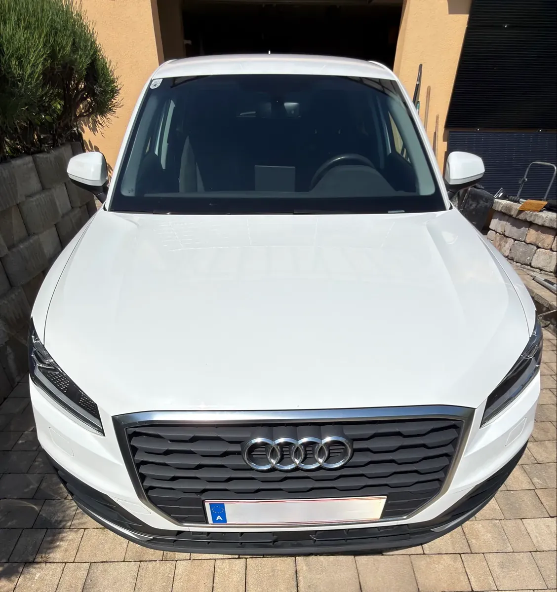 Audi Q2 2017 photo 2