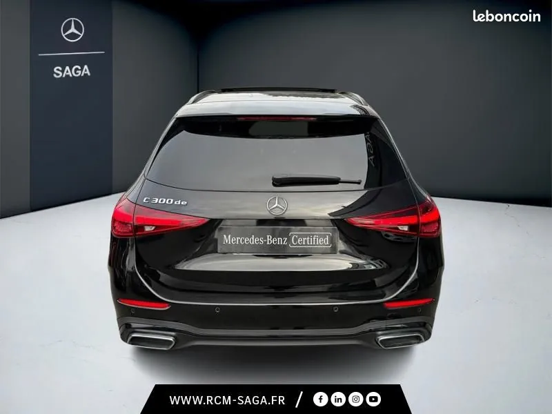 Mercedes-Benz C-Class 2024 photo 3