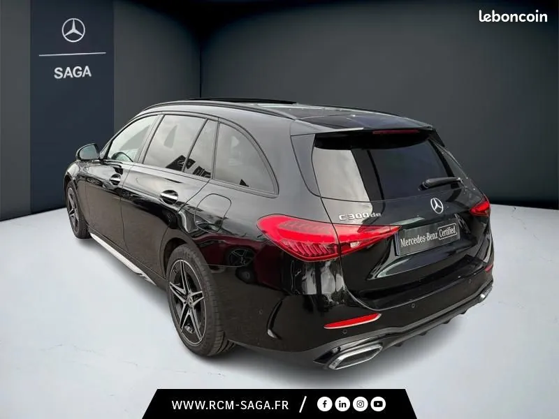 Mercedes-Benz C-Class 2024 photo 2