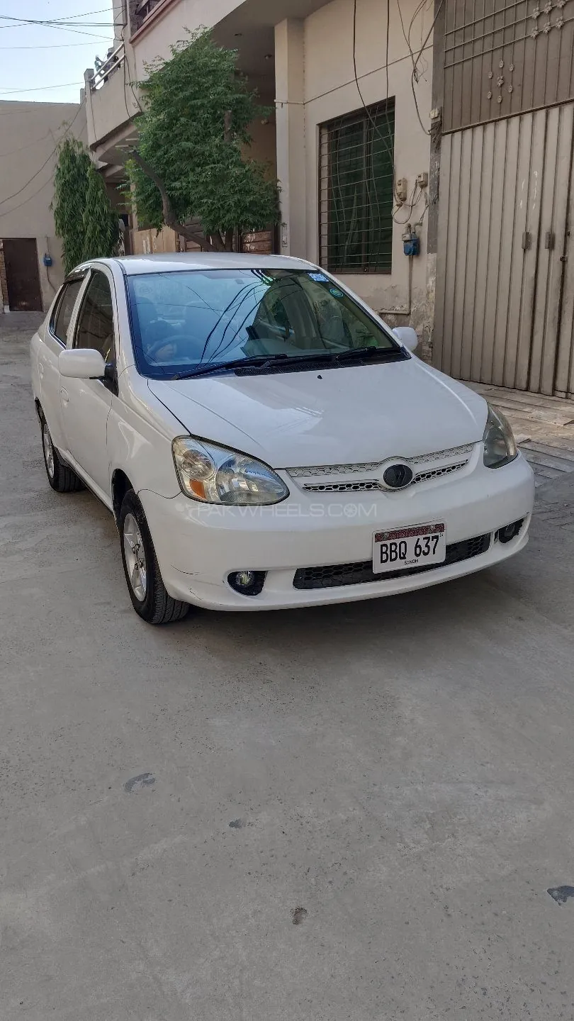 Toyota Platz