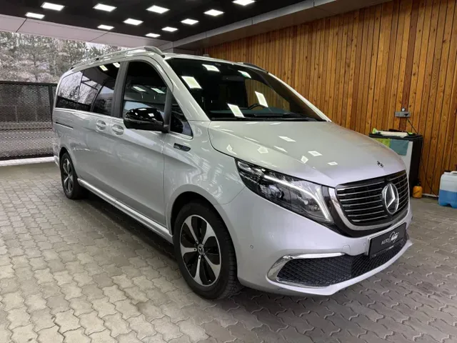 Mercedes-Benz Eqv 2021 photo 4