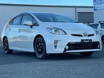 Toyota Prius 2015 photo 3