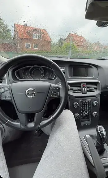 Volvo V40 2017 photo 3