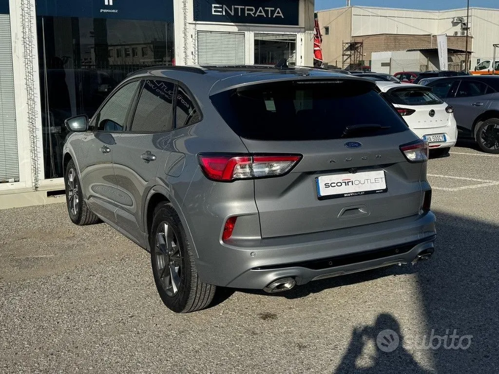 Ford Kuga 2023 photo 2