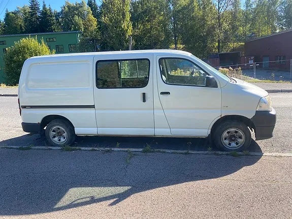 Toyota Hiace 2008 photo 3