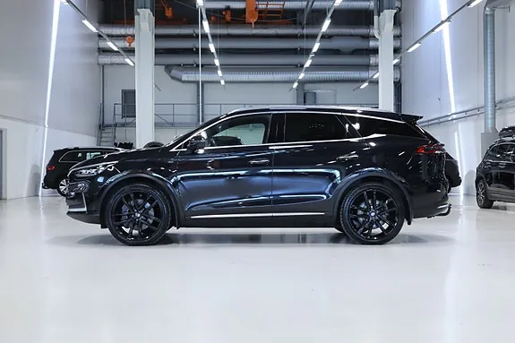 BYD Tang 2023 photo 4