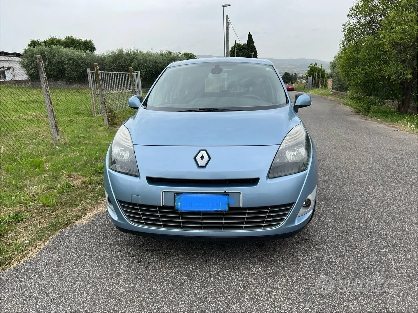 Renault Scenic 2009 photo 2