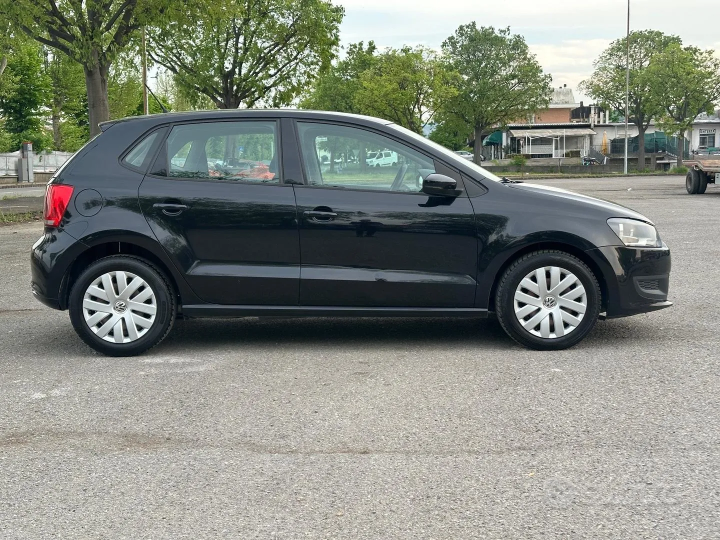 Volkswagen Polo 2011 photo 4