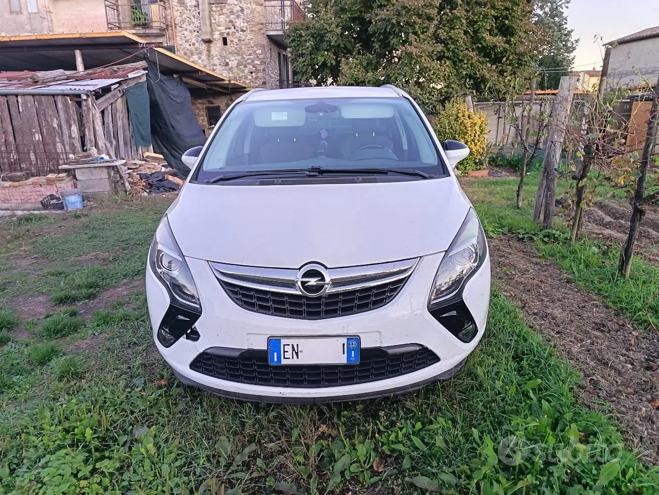 Opel Zafira Tourer 2012 photo 4