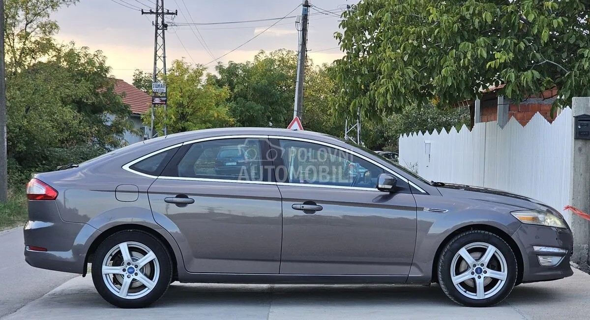 Ford Mondeo 2011 photo 4
